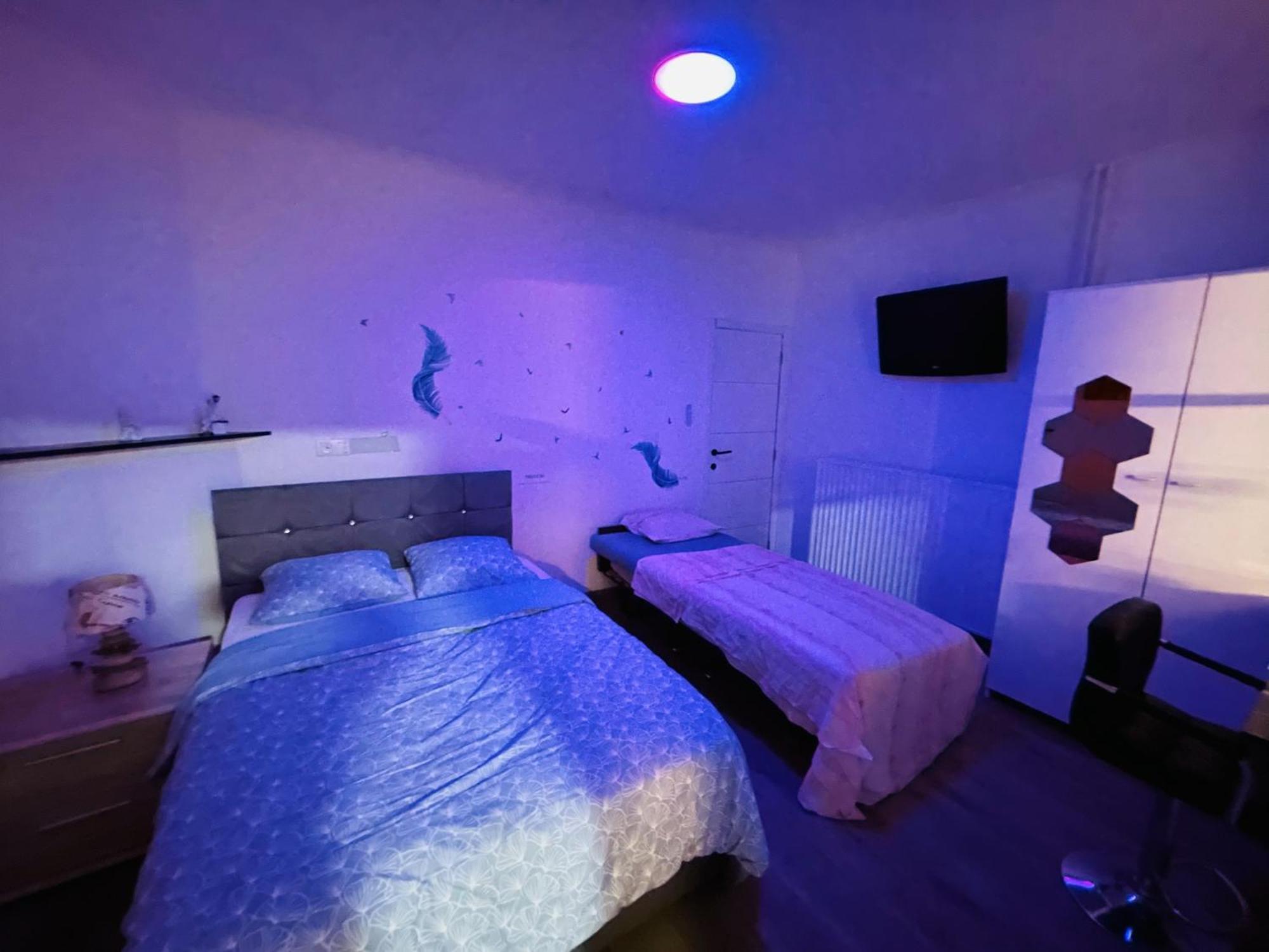 Cozy&Calm Room With Ensuite Heers Kültér fotó